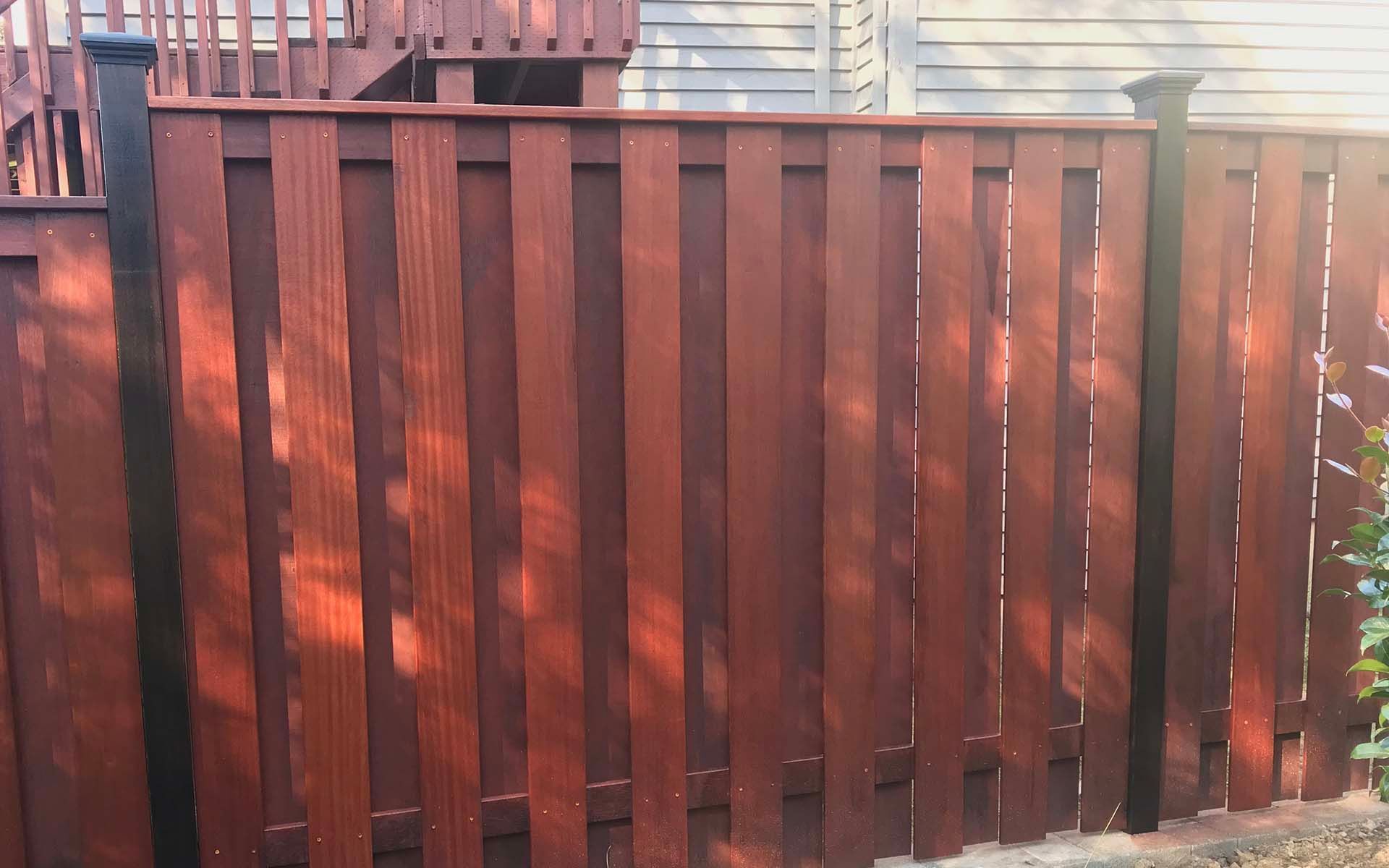 Elevating Landscapes in Bellevue: The Charm of Trex Fencing